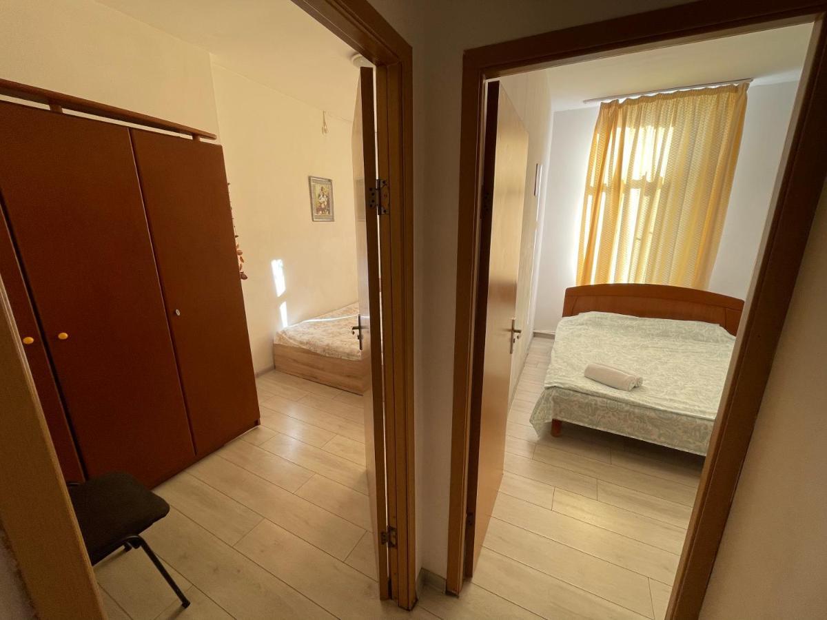 Apartament Piata Amzei 1 Bucureşti Ngoại thất bức ảnh