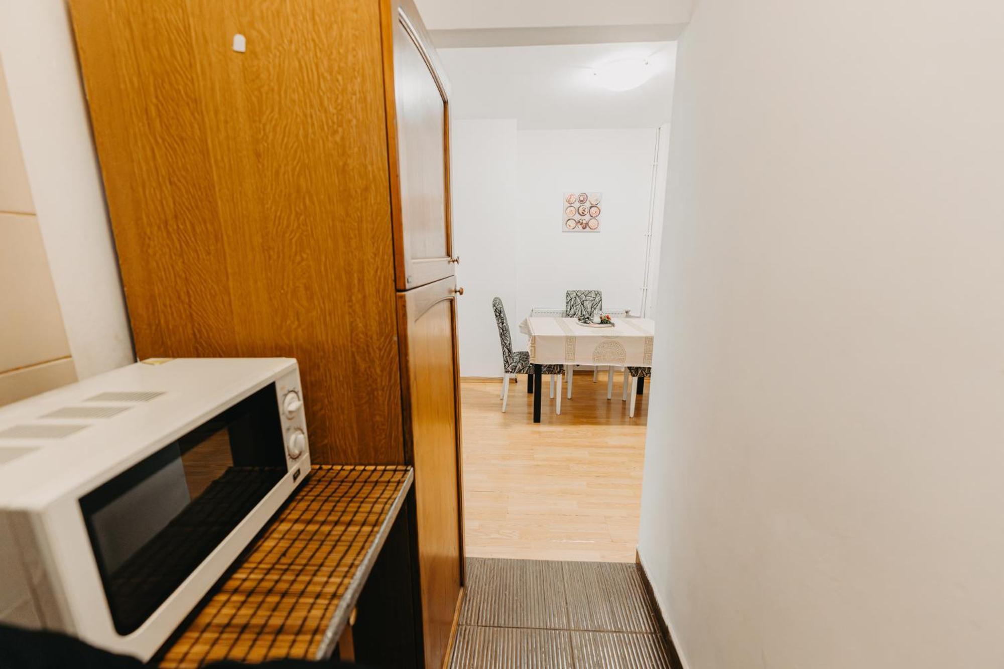 Apartament Piata Amzei 1 Bucureşti Ngoại thất bức ảnh